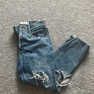 Abercrombie high rise mom jean